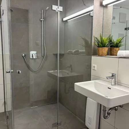 شقة فندقية Sevina By Traubeamsee فريدريشسهافن