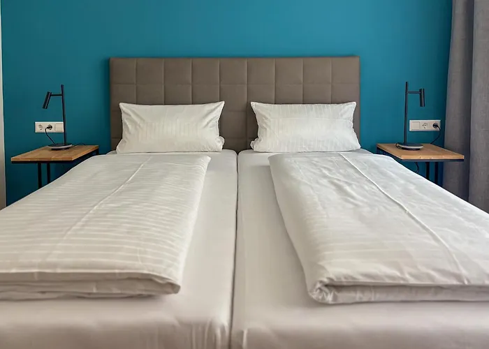 Sevina By Traubeamsee